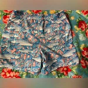 Vineyard vines boys swim trunks size 7